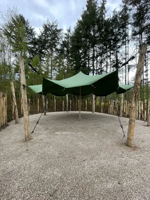 Stretch tent event
