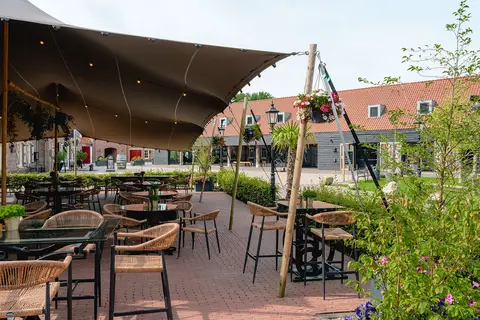 Terrace tent installation