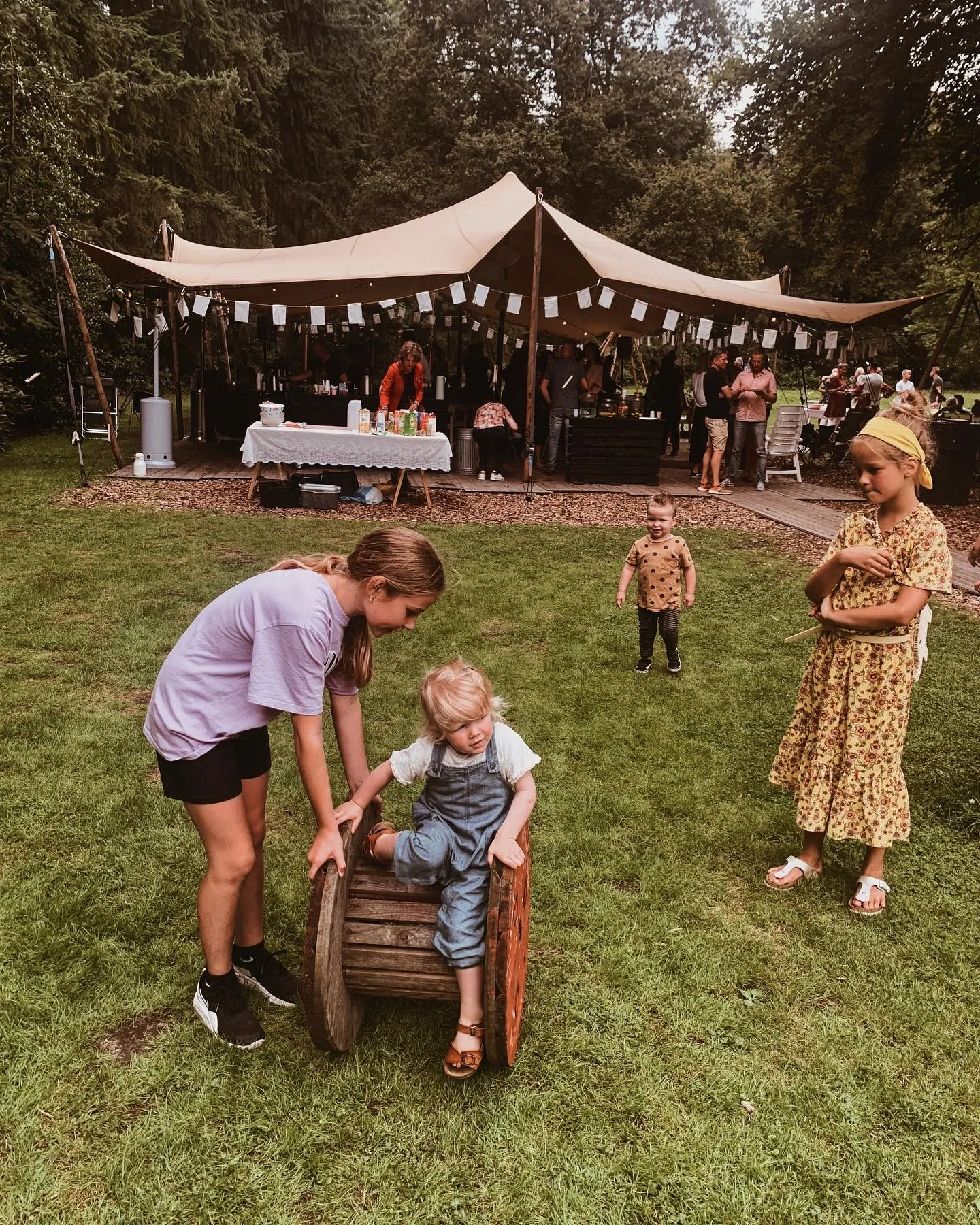 Wedding tent decoration