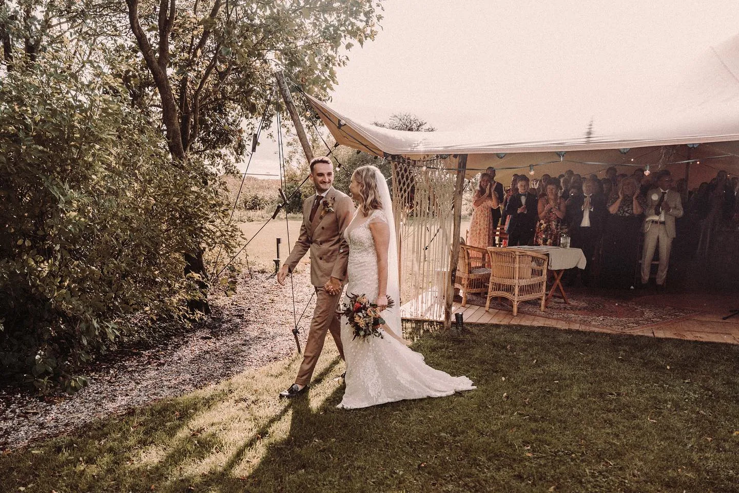 Elegant wedding stretch tent